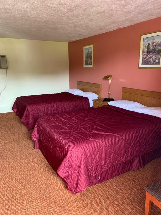 Budget Lodge Newton Falls Εξωτερικό φωτογραφία
